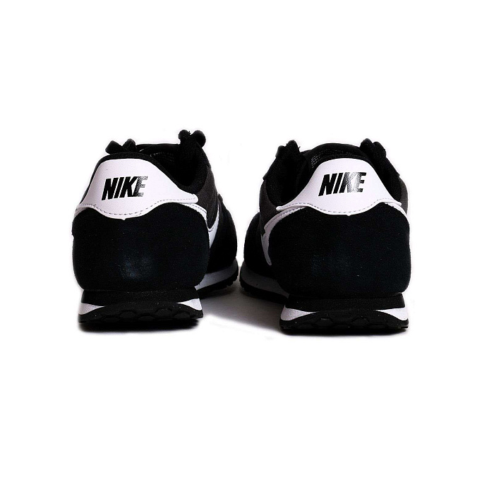 Кроссовки Nike женские Genicco 644451-012
